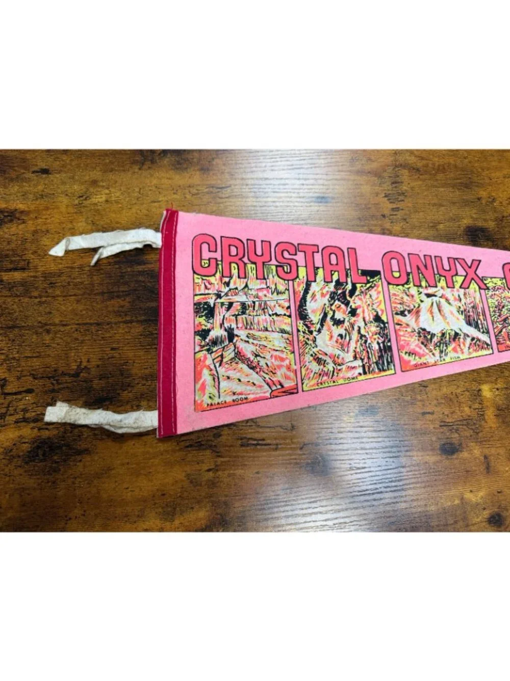 Vintage Crystal Onyx Cave Cave City, Kentucky pennant